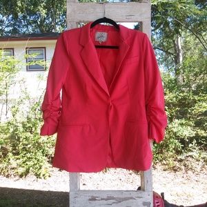 Coral blazer shoulder pads scrunch sleeves